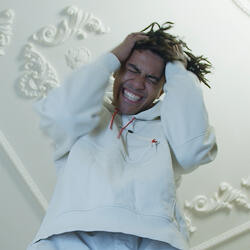 ОТПРАВЬТЕ ЭТО СЛАВЕ МЭРЛОУ