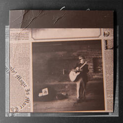 УЛИЧНЫЙ МУЗЫКАНТ