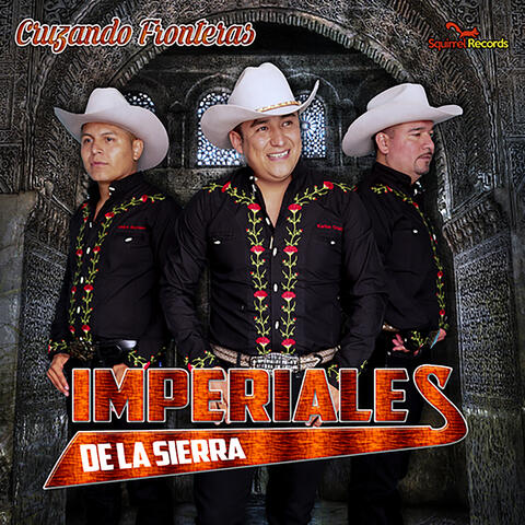 Cruzando Fronteras