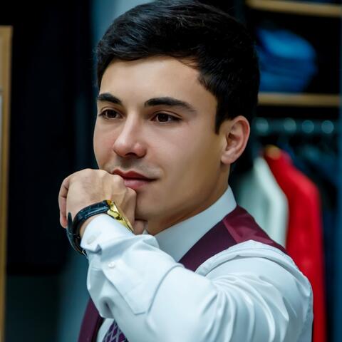 Kimi Haladyň