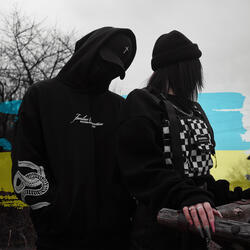 Ua
