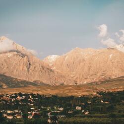 Ne Feryad Edersin Divane Bülbül