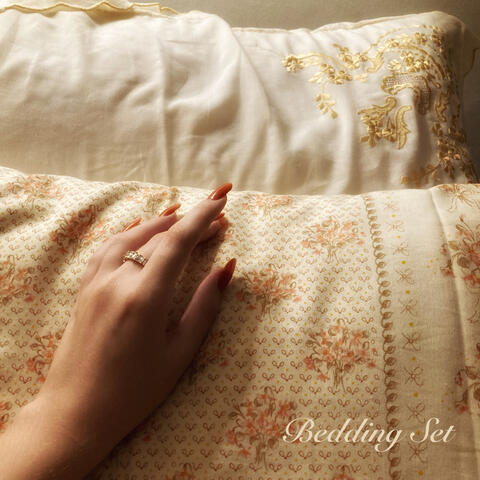 Bedding Set