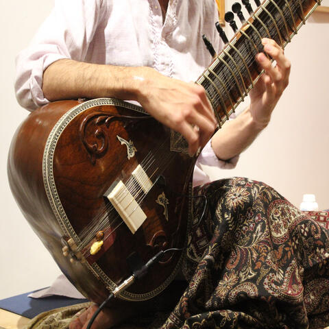 Raga Kirwani (Alaap)