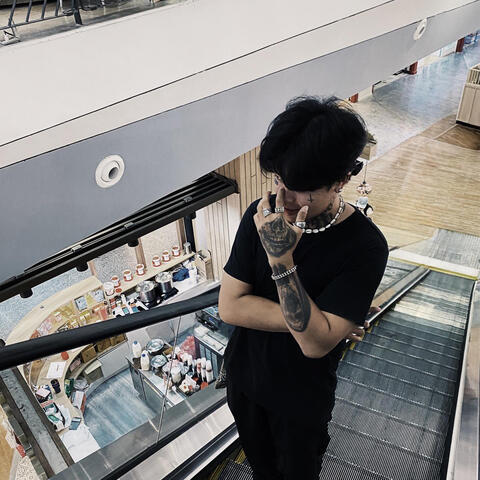 วันนี้คือพรุ่งนี้ของเมื่อวาน (Loop)