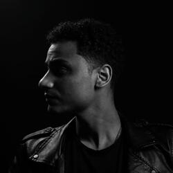 امي استني