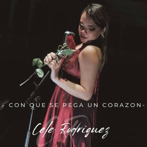 ¿Con Que Se Pega un Corazón?