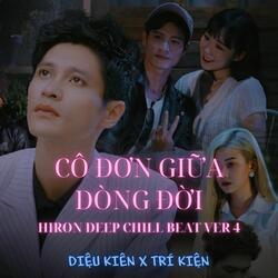 CÔ ĐƠN GIỮA DÒNG ĐỜI