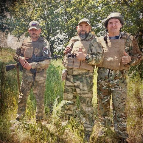 И в бой идут опять солдаты