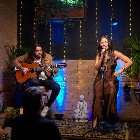 Gira Session - Bruna Ene