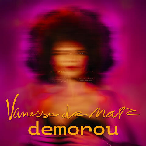 Demorou