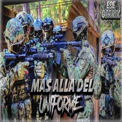 Mas Allá del Uniforme
