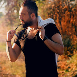 Gitme Birtanem