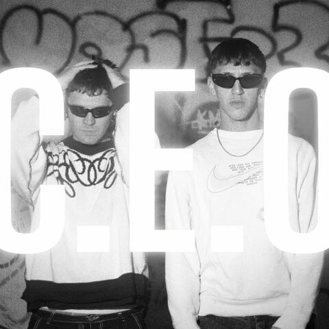 C E O