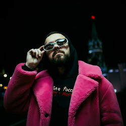 Люблю Россию живу в Москве