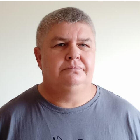 Na Chuva e na Solidão