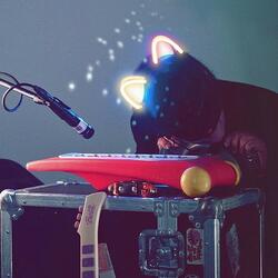 Love Metta (ft. James Pinker, Demian Cantú & UpperPop)