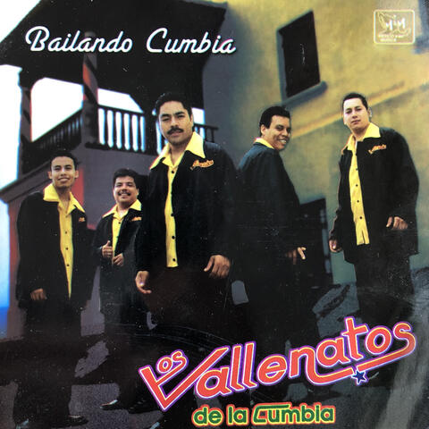 Bailando Cumbia