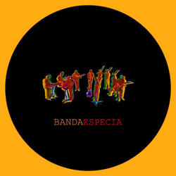 Un Mensaje Arriba / I Knew You Were Trouble