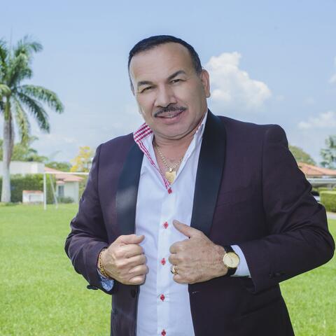 Los Grandes Exitos
