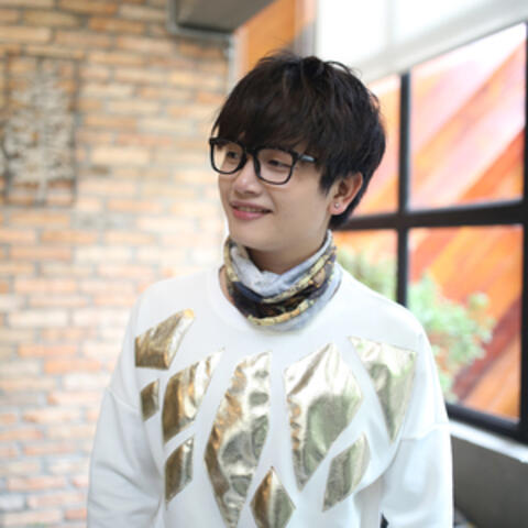 Khoảng Cách (Remix)