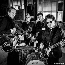 Revolution Wonderland (Underground Garage Mix)