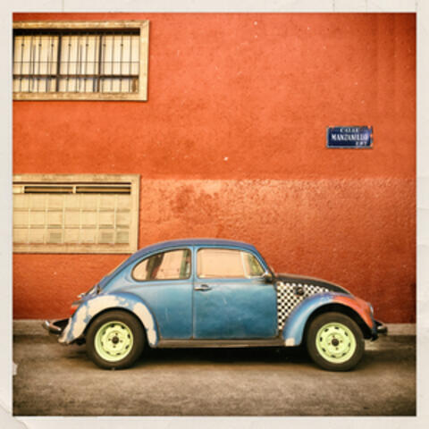 Manzanillo St.