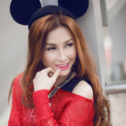 Chợt Khóc