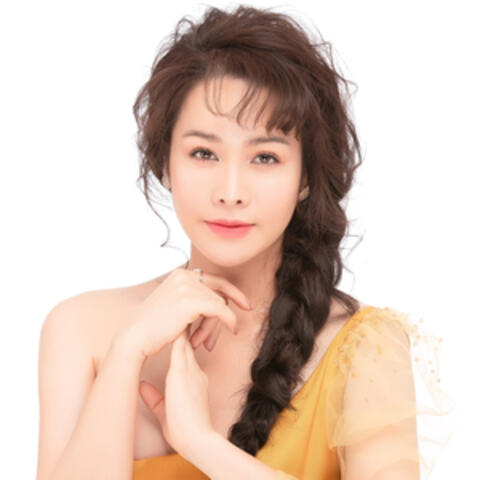 Nhớ Vòng Tay Ấm