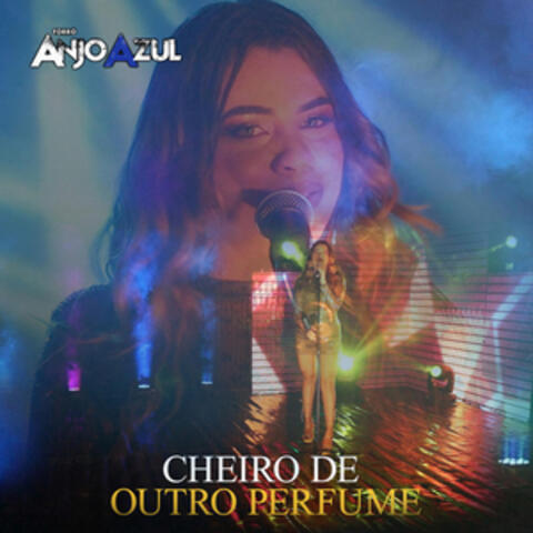 Cheiro de Outro Perfume