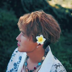 Summer Blues (feat. Sinnie Ng @ Lolly Talk)
