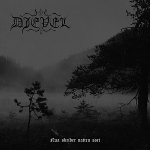 Naa skrider natten sort