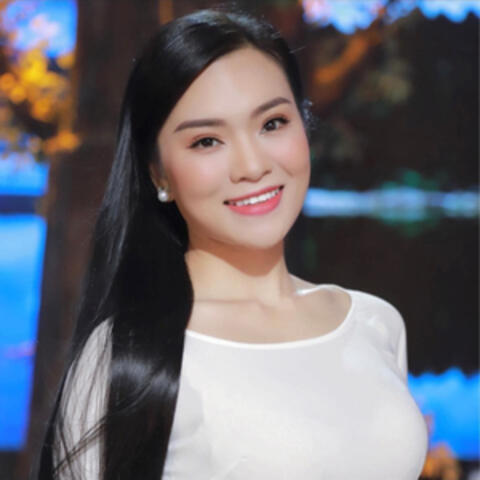Ba Ngọn Nến Lung Linh