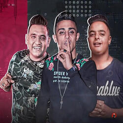 مهرجان وعشت على جزيرة الحوت