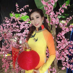 Tiên Nữ Du Xuân