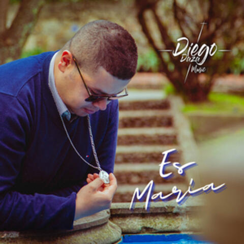 Es María
