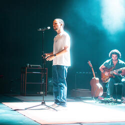 slow dancing in a burning room / that's life - live @ Black Box