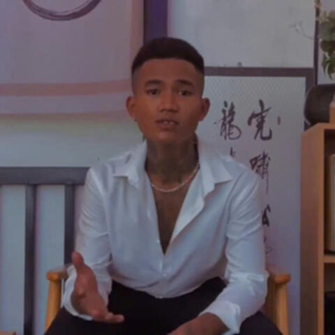 Anh Vẫn Chờ Em