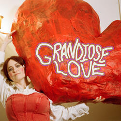 Grandiose Love