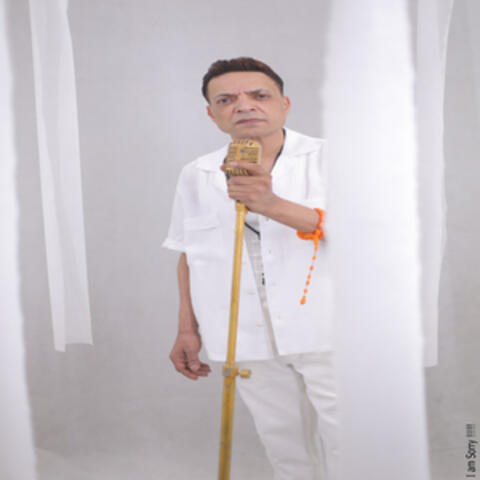 السادة الكرام ( وقعنا كترت سكاكينا )