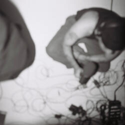 niya (feat. Estephanie)