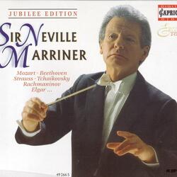 Introduction, Theme and Variations in F Major, Op. 102