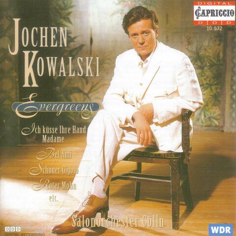 Vocal Recital: Kowalski, Jochen - Erwin, R. / Jary, M. / Schultze, N. / Doelle, F. / Mackeben, T. / Casucci, L. / Benatzky, R. (Evergreens)