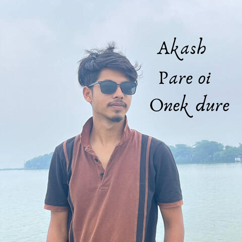 Akash pare oi onek dure