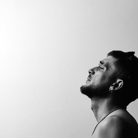 El sol encima nuestro