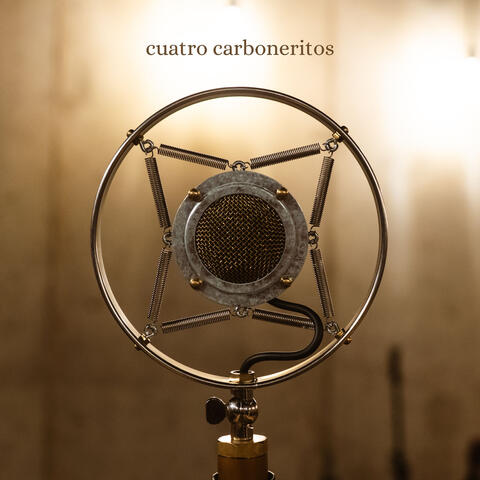 cuatro carboneritos