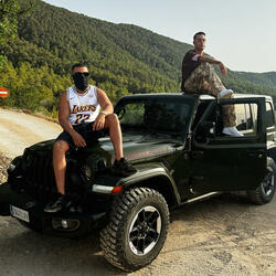 LOVE ME (feat. Jamule)