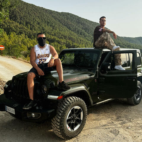 LOVE ME (feat. Jamule)