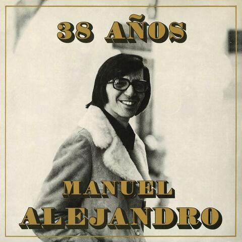38 Años