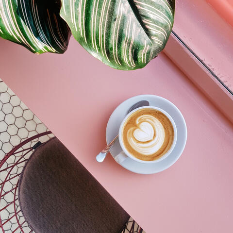 Echoes of Coffeehouses